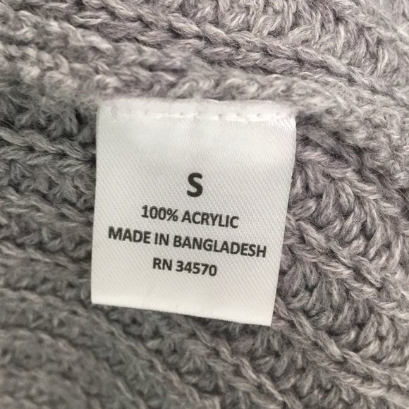 3/$25 Cardigan - Picture 5 of 5